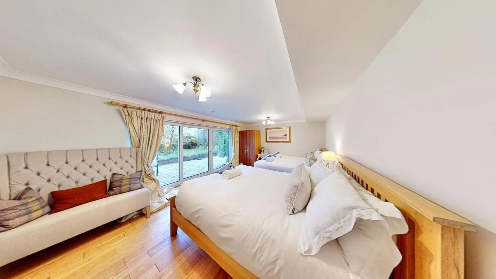 Villa Luxury New Forest Holiday Home With Pool And Hot Tub Ringwood United Kingdom